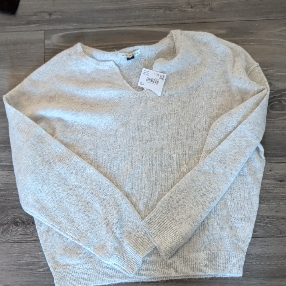 American Eagle Outfitters Light Gray Knit Top